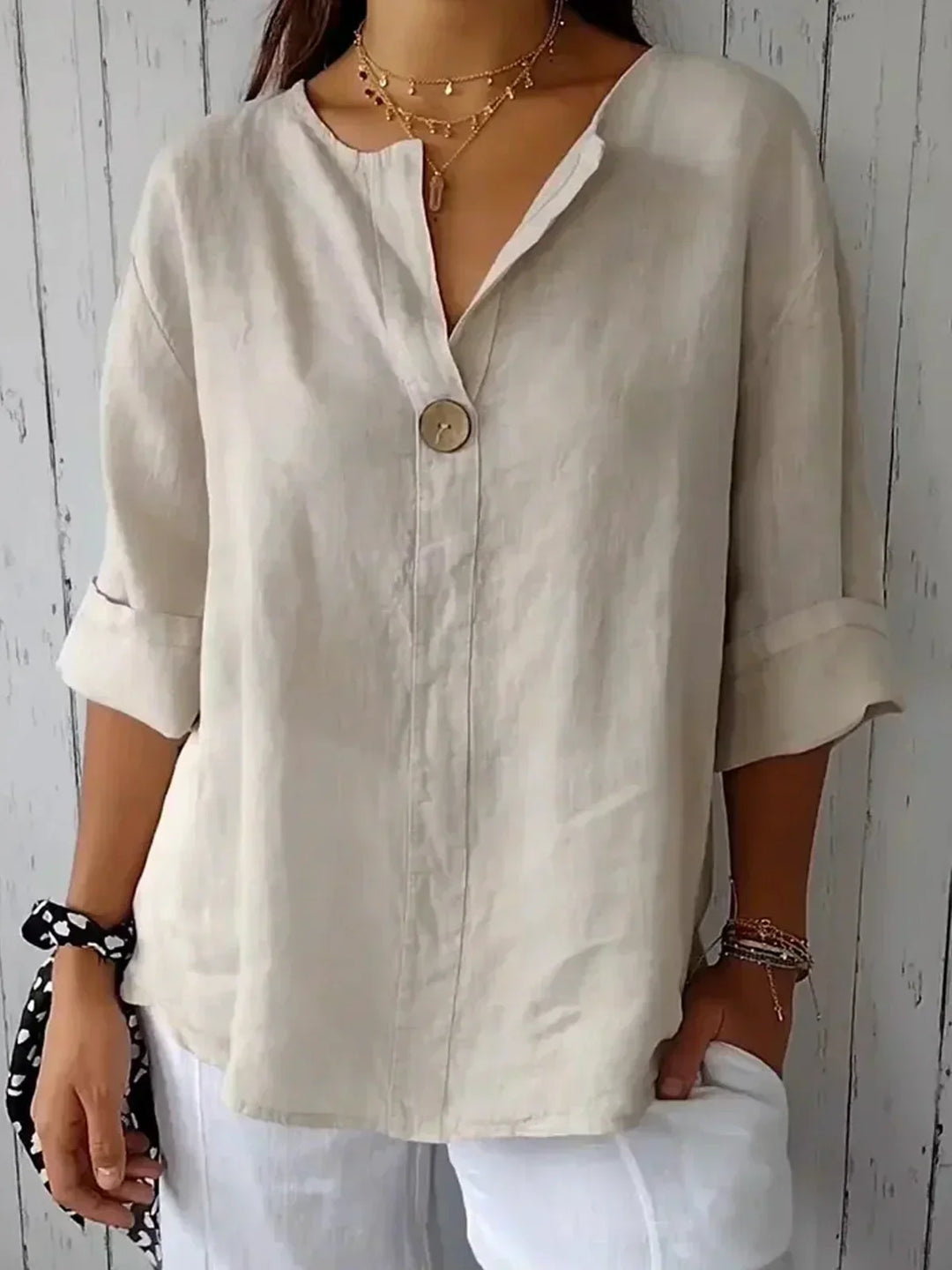 Jessa - Casual V-Neck Blouse