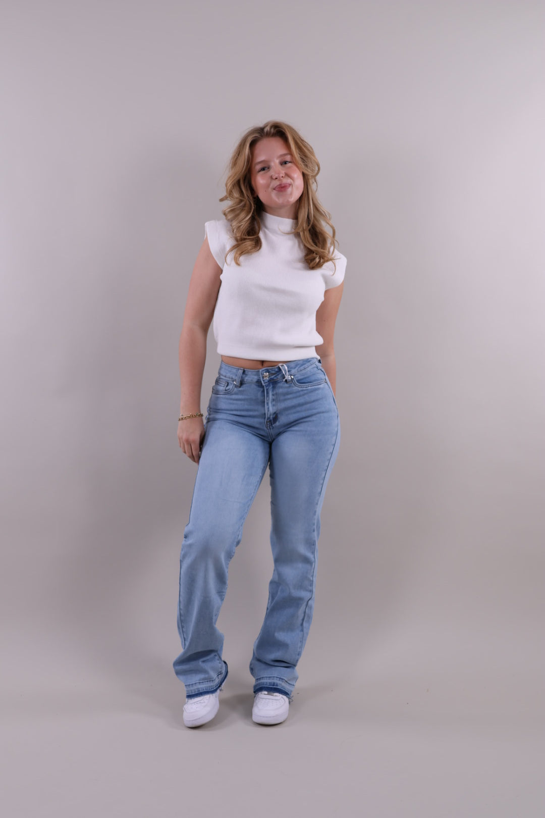 Nova mid waist jeans