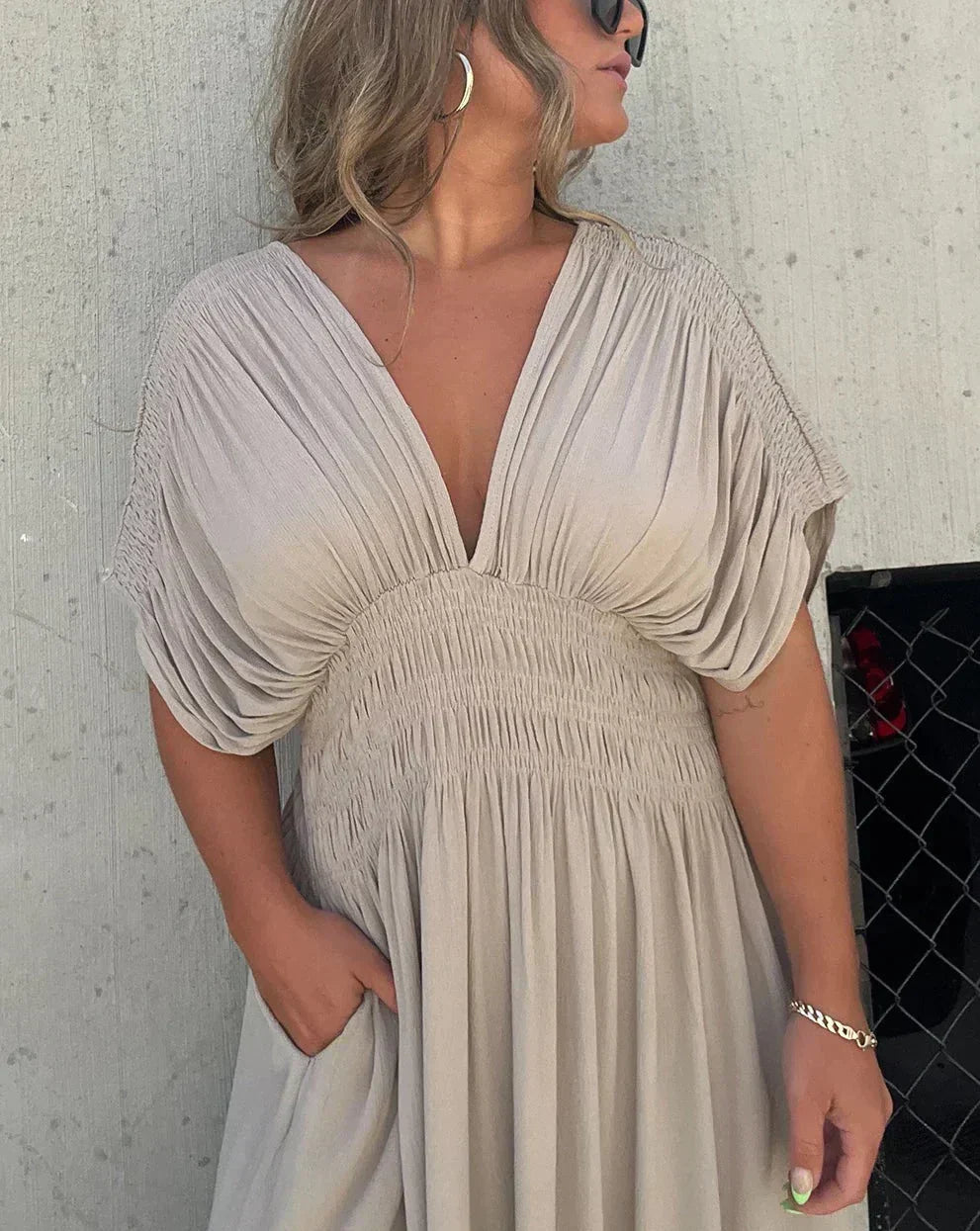 Elyse - Elegant Maxi Dress